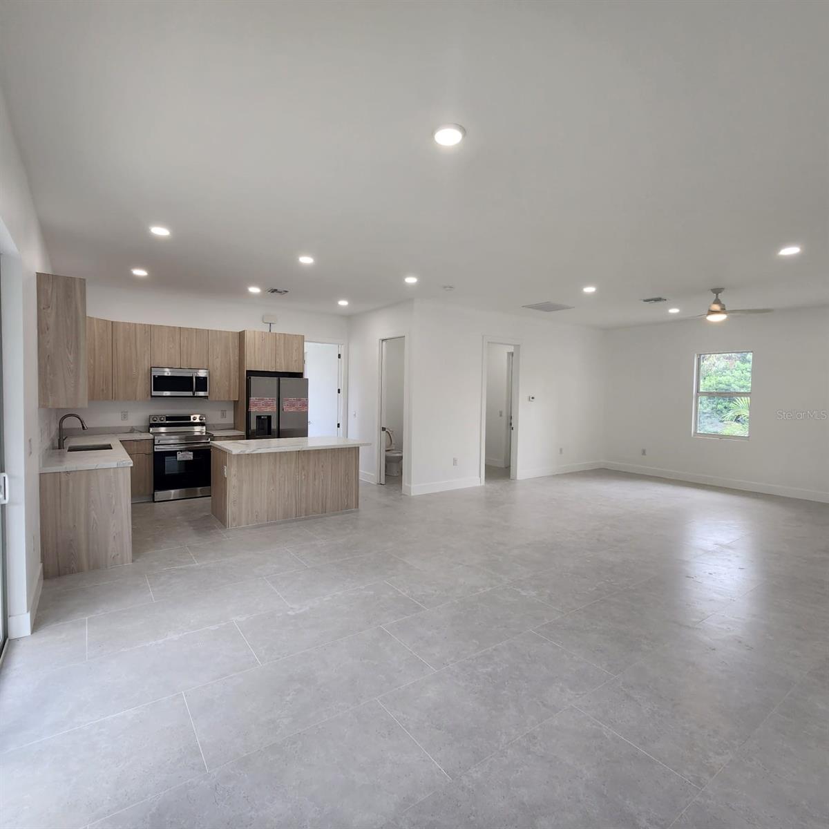 Image 10 of 33 For 237 Eppinger Drive