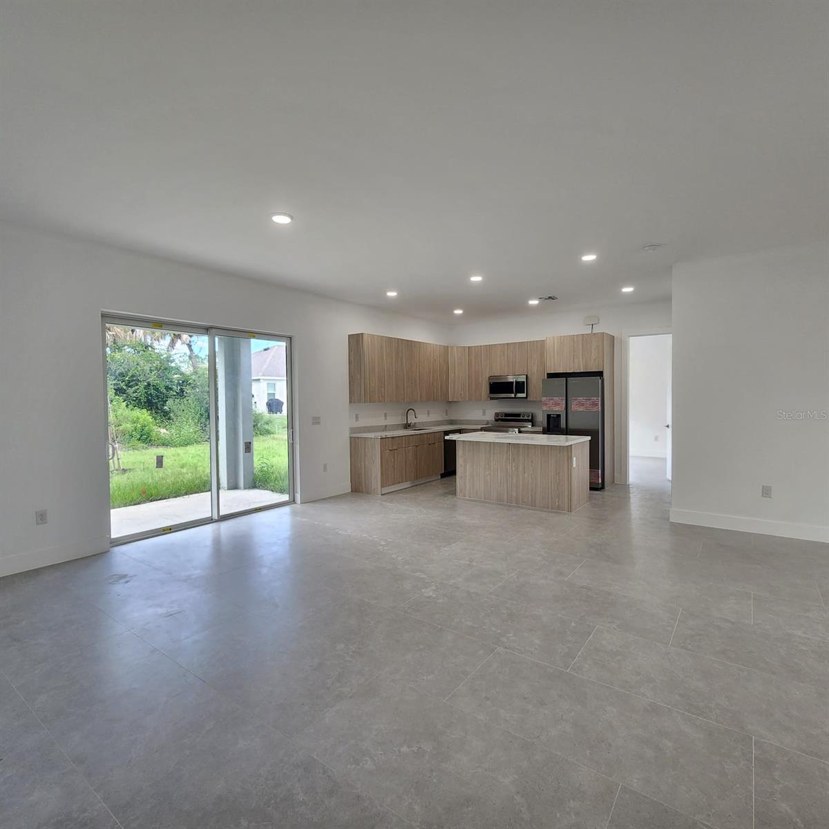 Image 11 of 33 For 237 Eppinger Drive