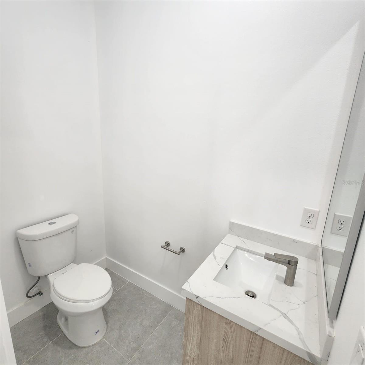 Image 19 of 33 For 237 Eppinger Drive