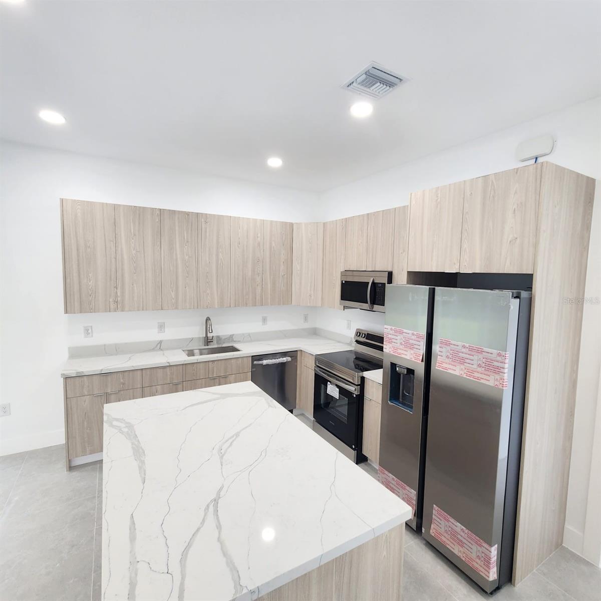 Image 6 of 33 For 237 Eppinger Drive