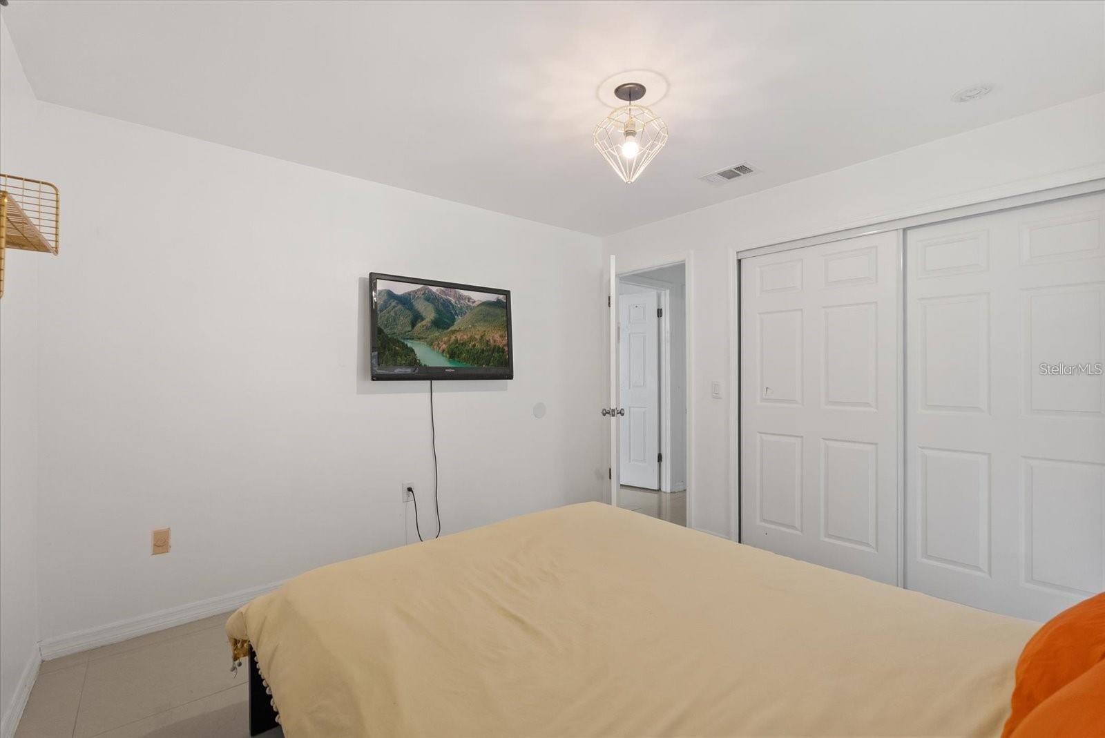 Image 12 of 36 For 8607 Sandberry Boulevard