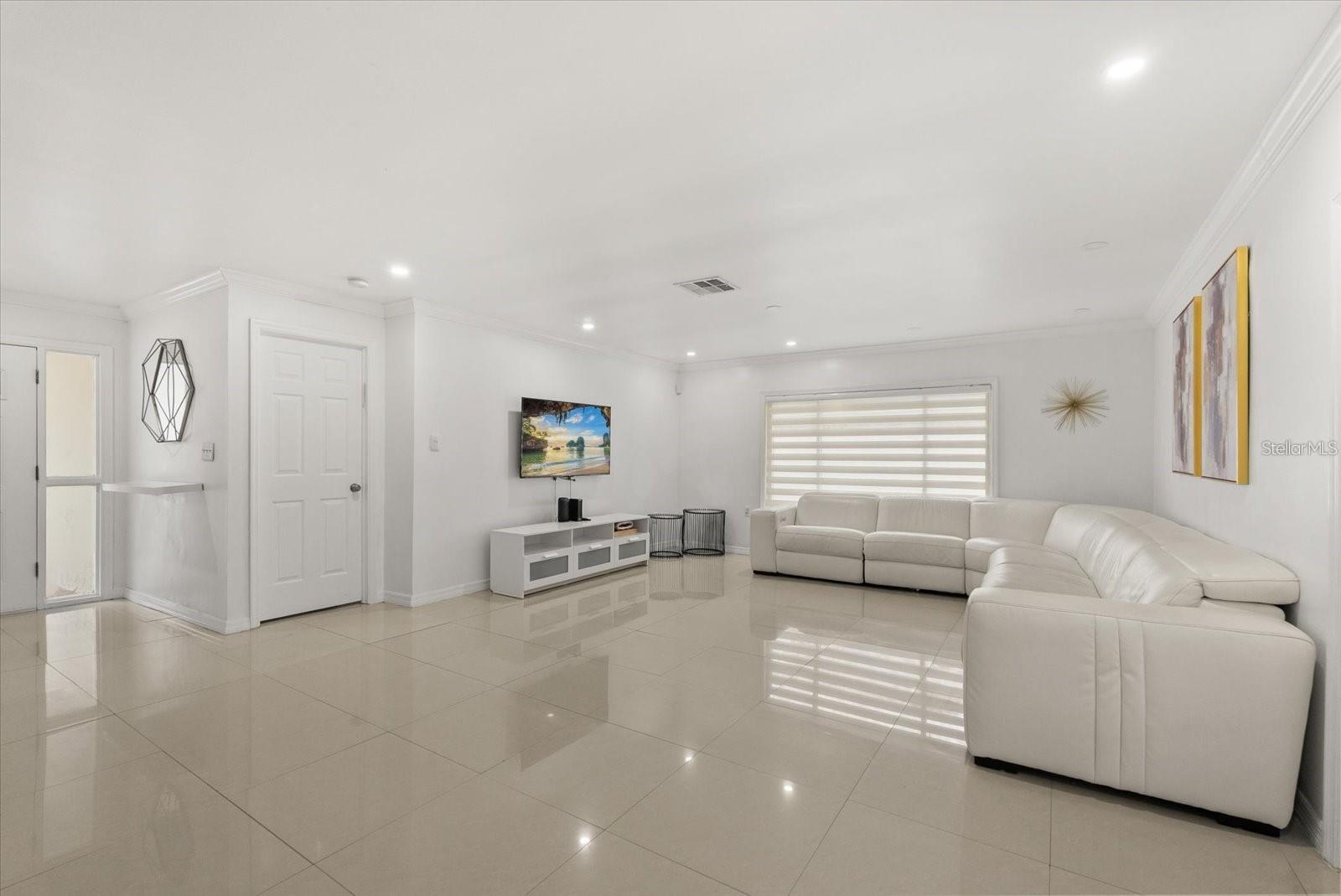 Image 2 of 36 For 8607 Sandberry Boulevard