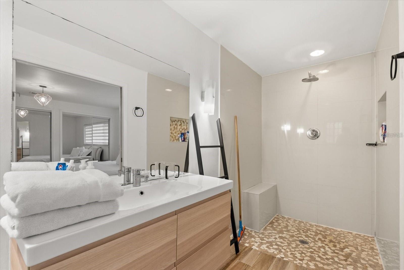 Image 27 of 36 For 8607 Sandberry Boulevard