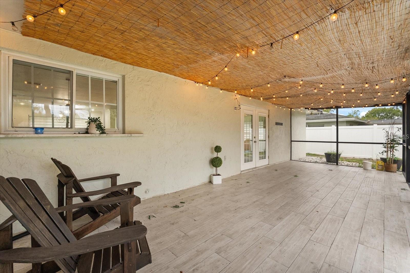 Image 29 of 36 For 8607 Sandberry Boulevard