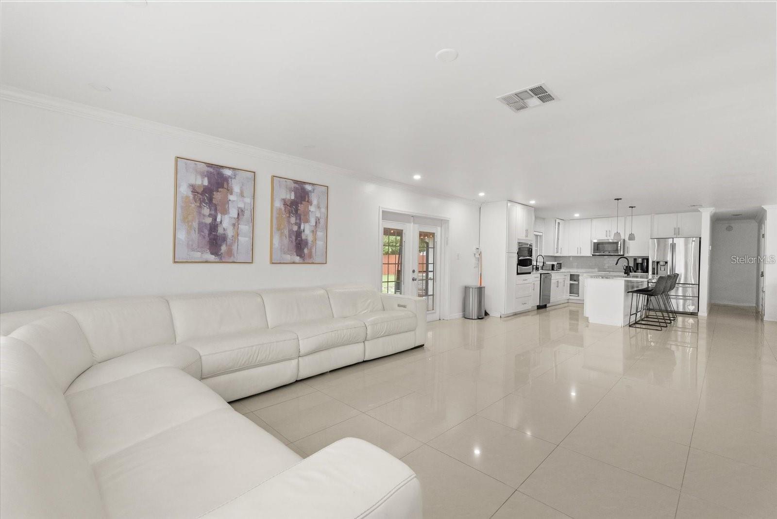 Image 3 of 36 For 8607 Sandberry Boulevard