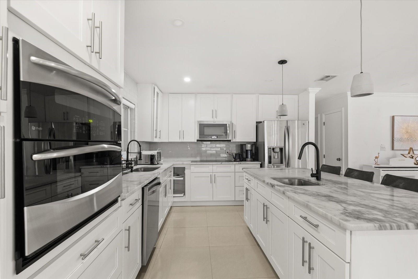 Image 8 of 36 For 8607 Sandberry Boulevard