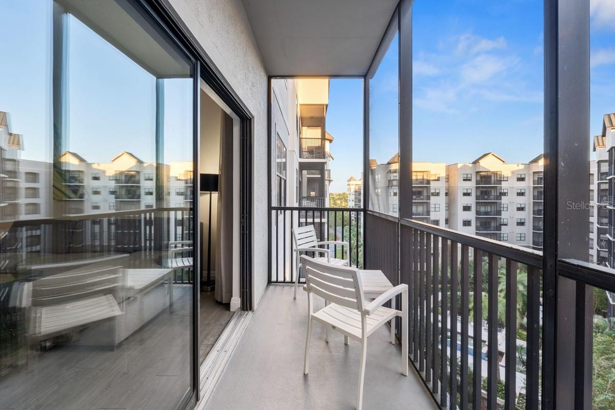 Image 32 of 39 For 14501 Grove Resort Avenue 2607