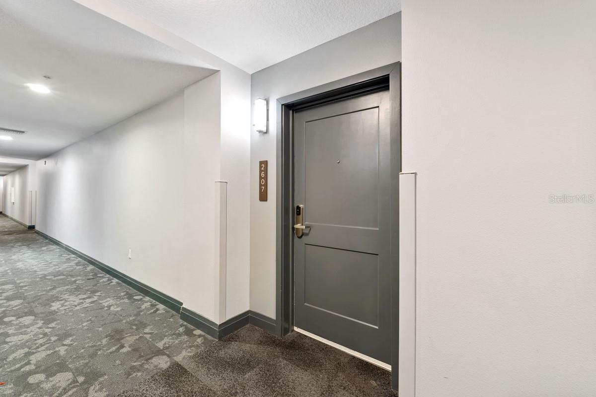 Image 36 of 39 For 14501 Grove Resort Avenue 2607