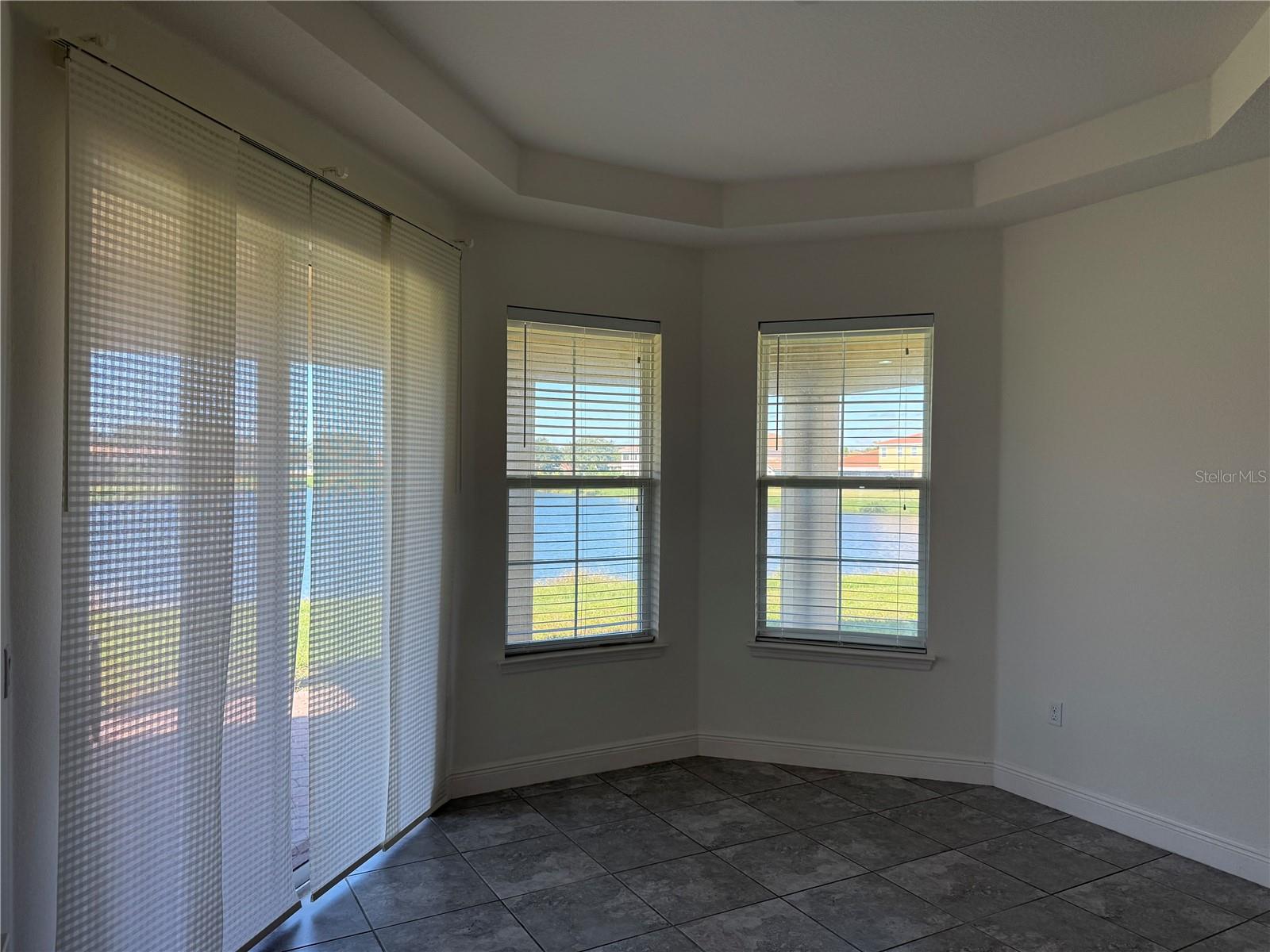 Image 13 of 52 For 3703 Dockside Drive