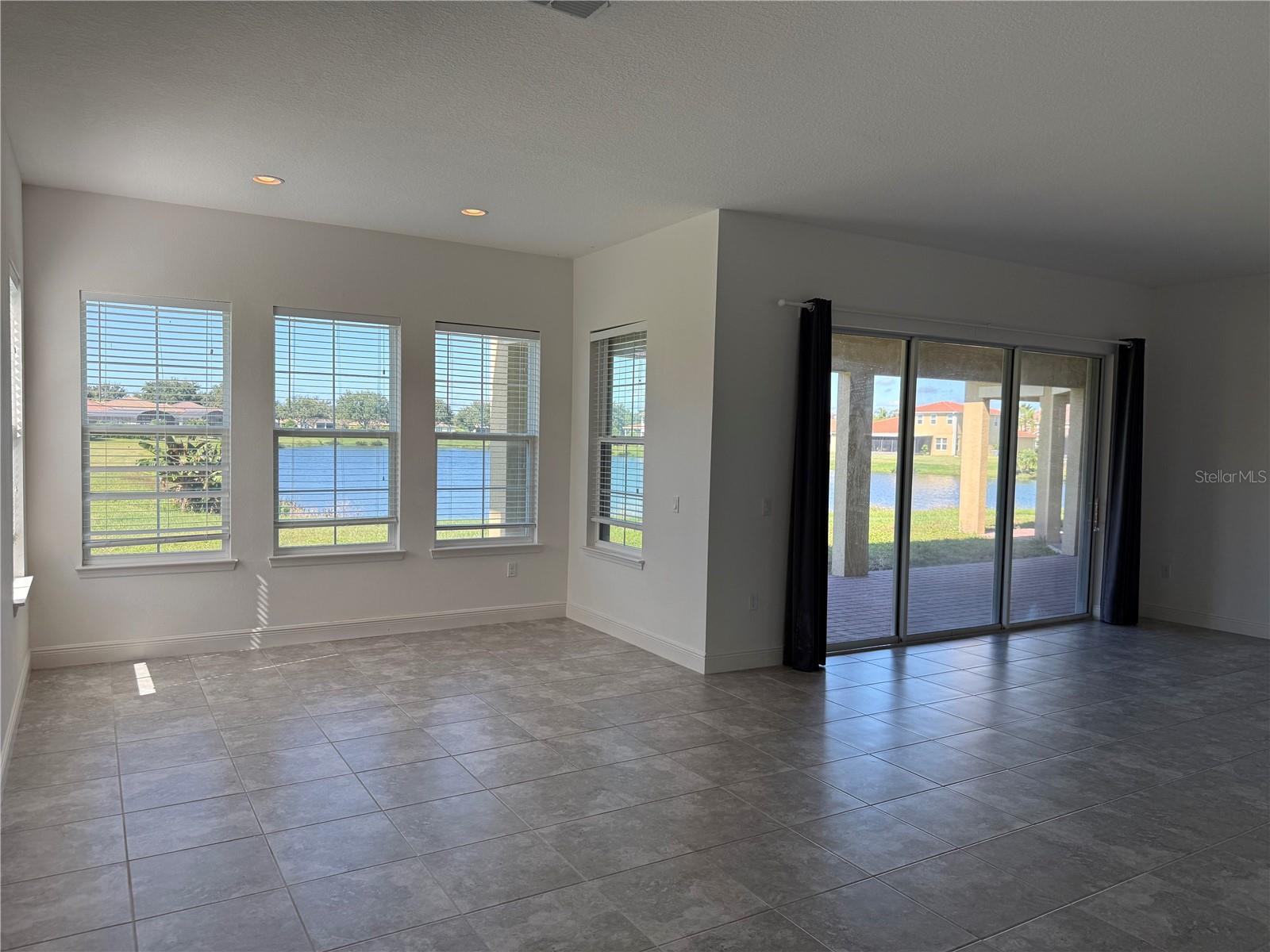 Image 15 of 52 For 3703 Dockside Drive