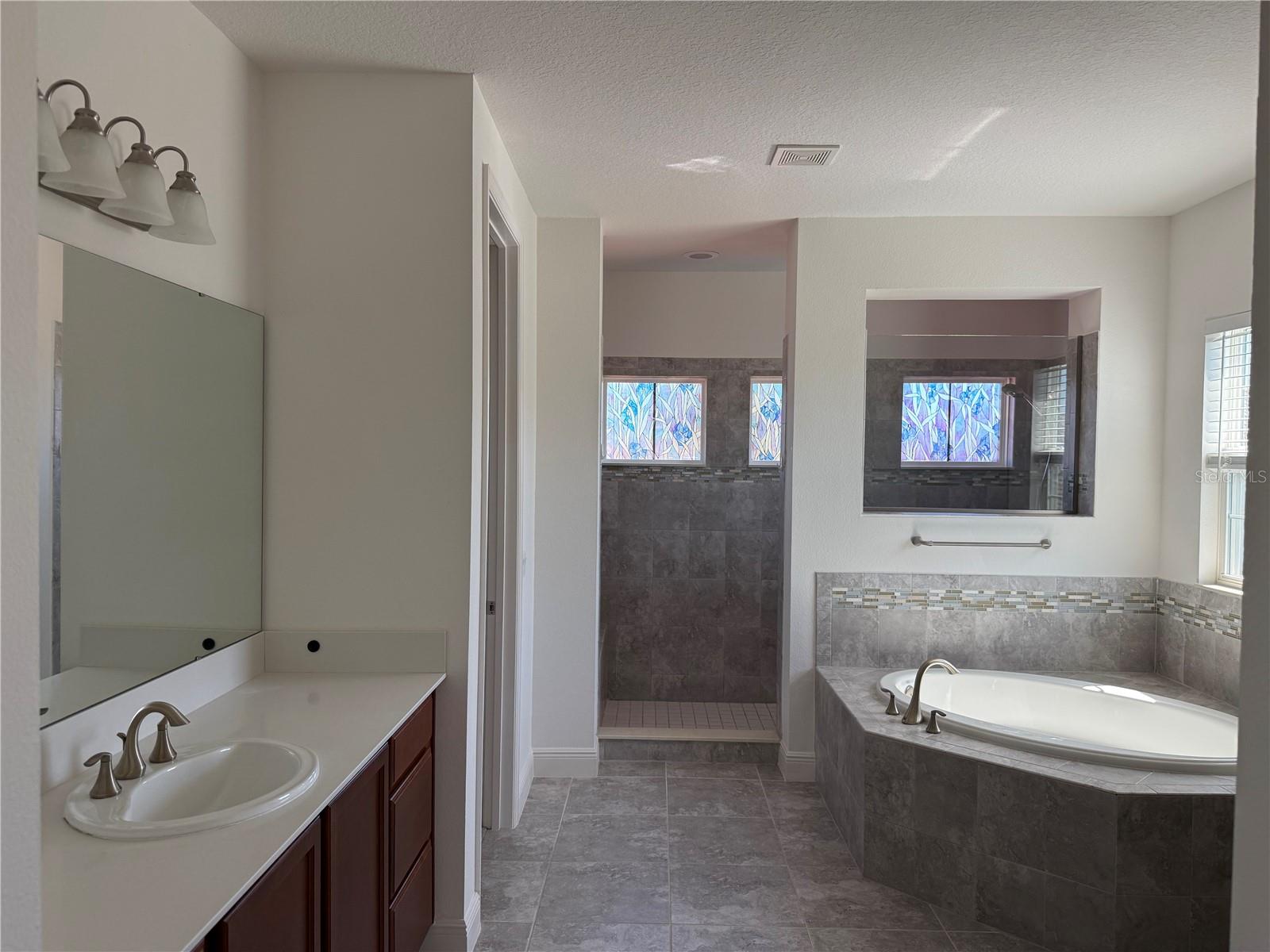 Image 34 of 52 For 3703 Dockside Drive