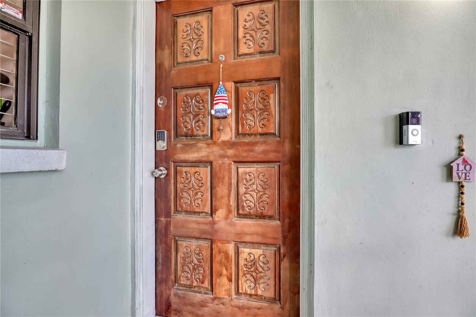 Image 11 of 57 For 355 Aztec Avenue