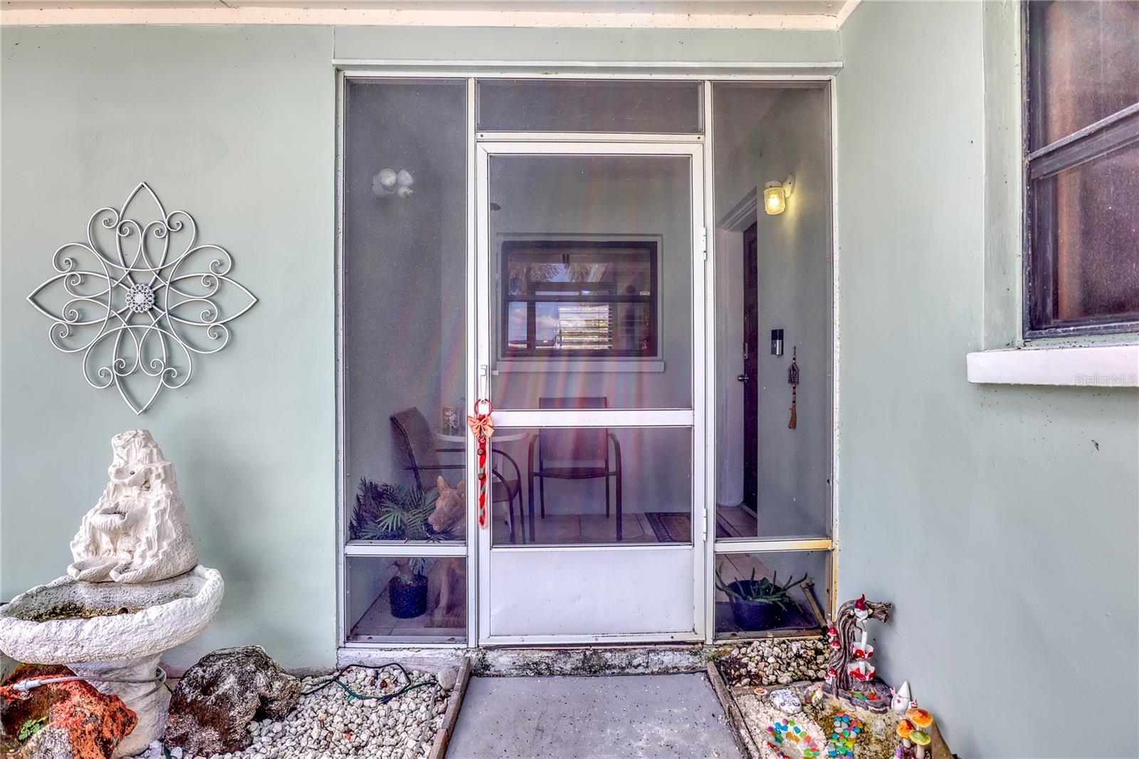 Image 9 of 57 For 355 Aztec Avenue