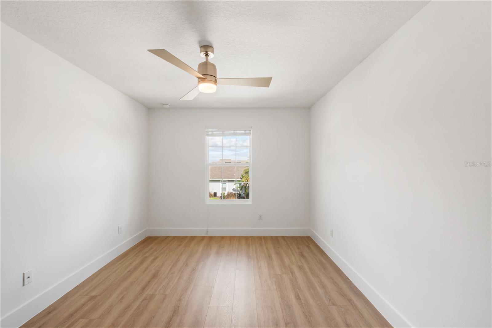 Image 10 of 57 For 14518 Black Quill Dr Drive 14518