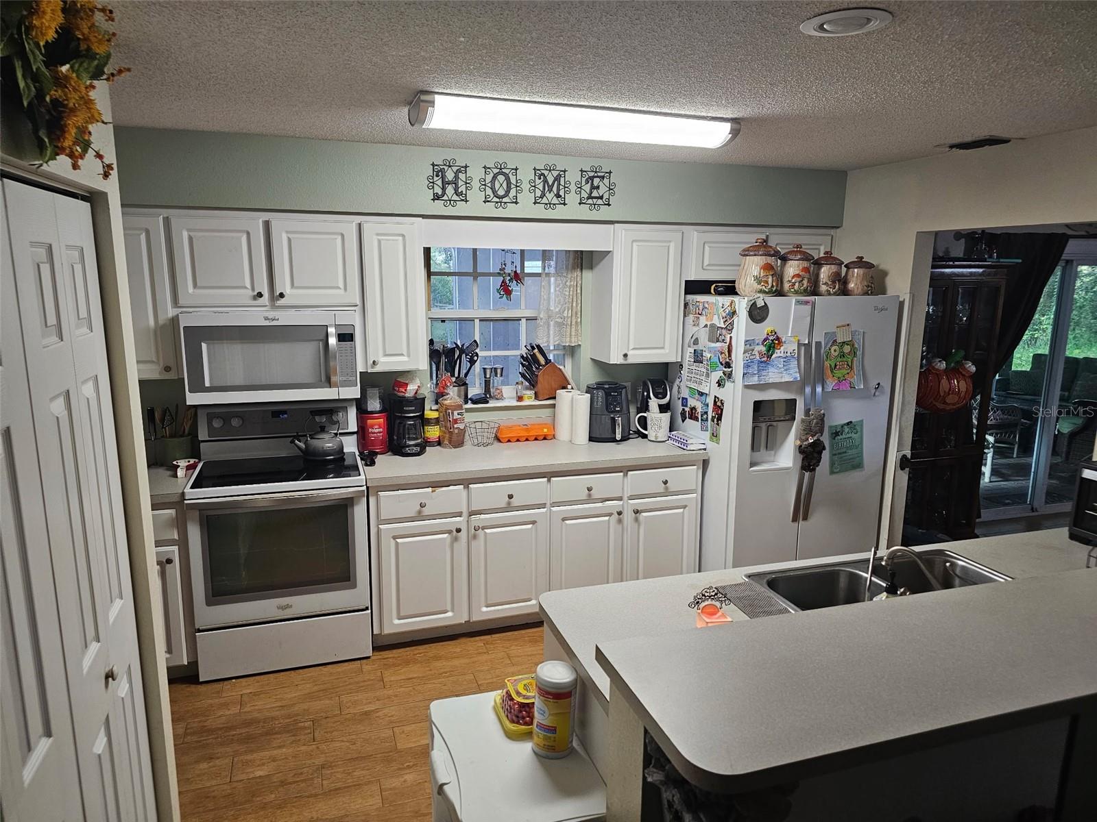 Image 10 of 35 For 912 Old Polk City Road