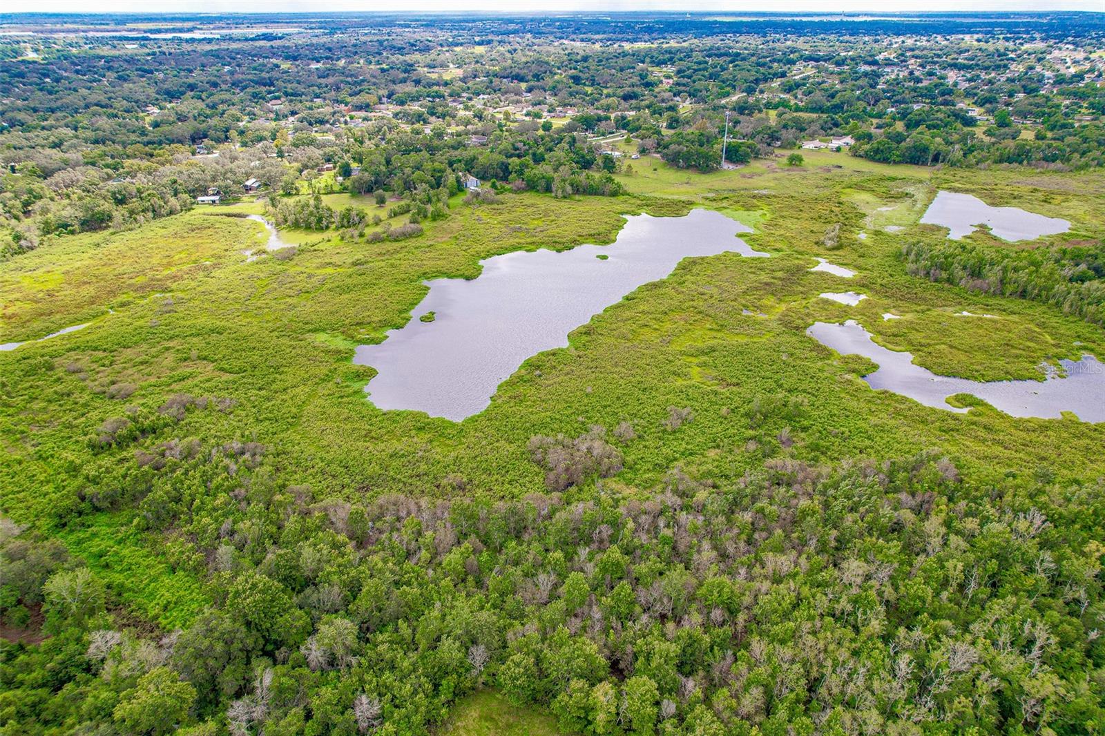 Image 22 of 35 For 912 Old Polk City Road