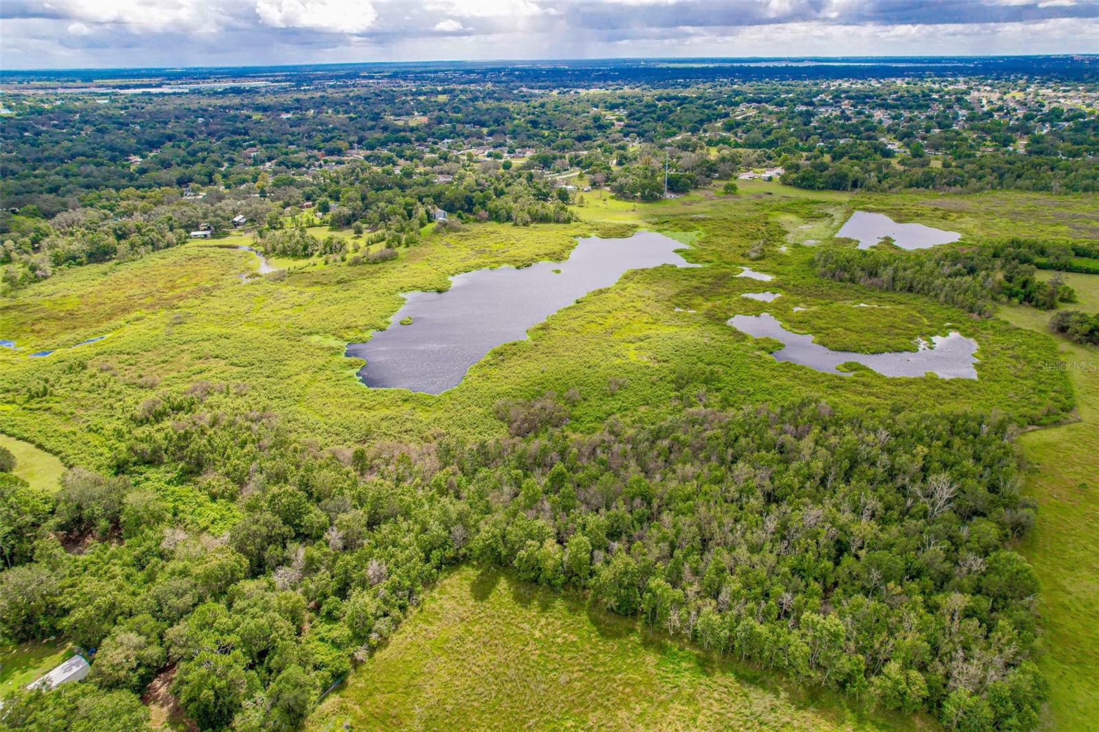 Image 24 of 35 For 912 Old Polk City Road