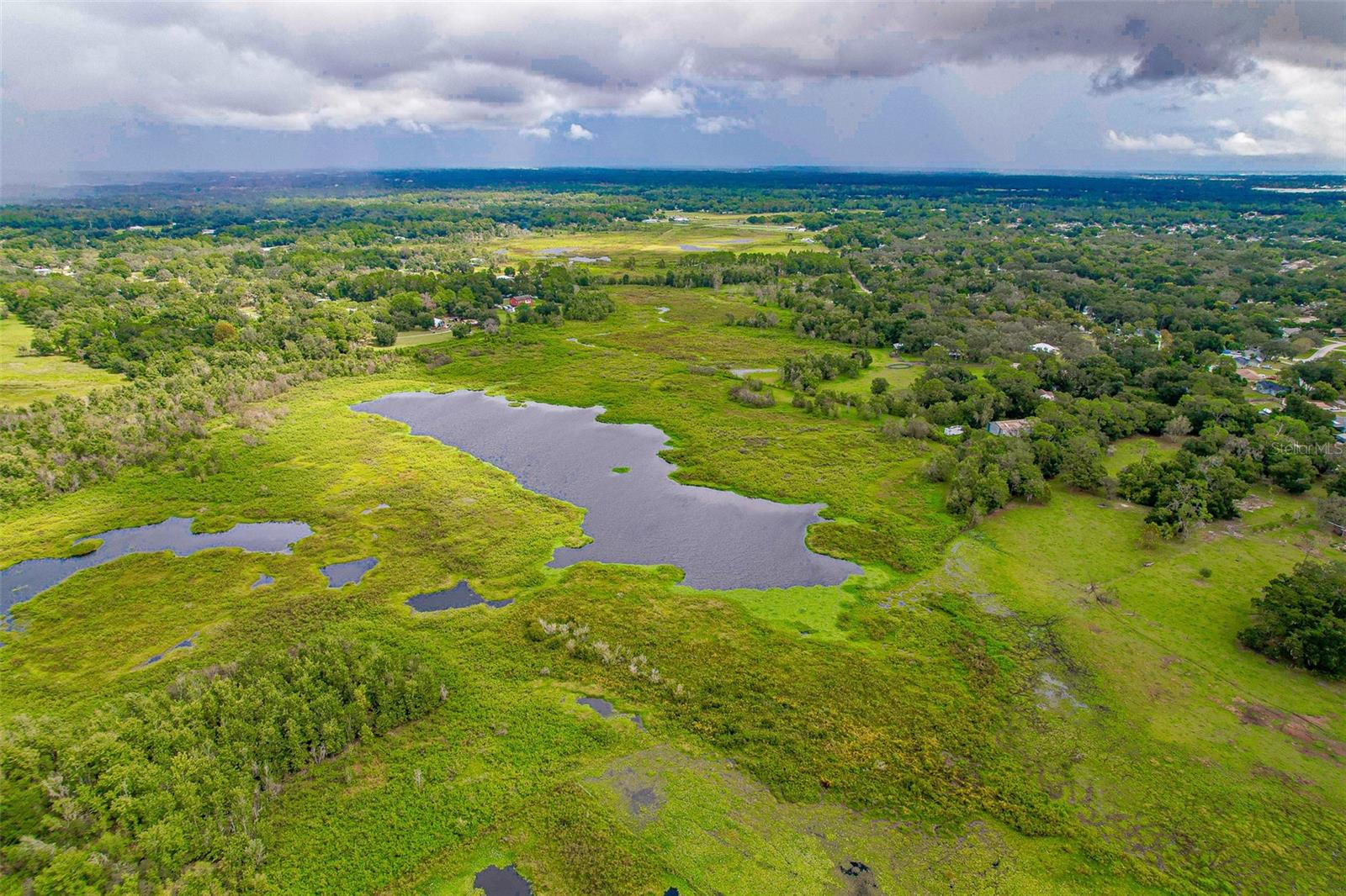 Image 26 of 35 For 912 Old Polk City Road