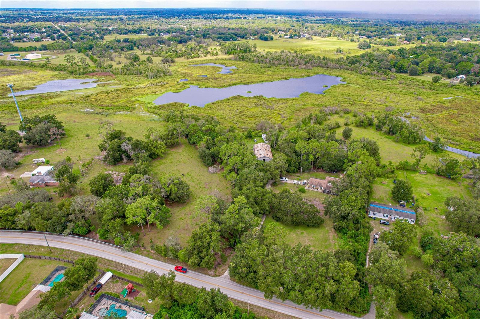 Image 30 of 35 For 912 Old Polk City Road