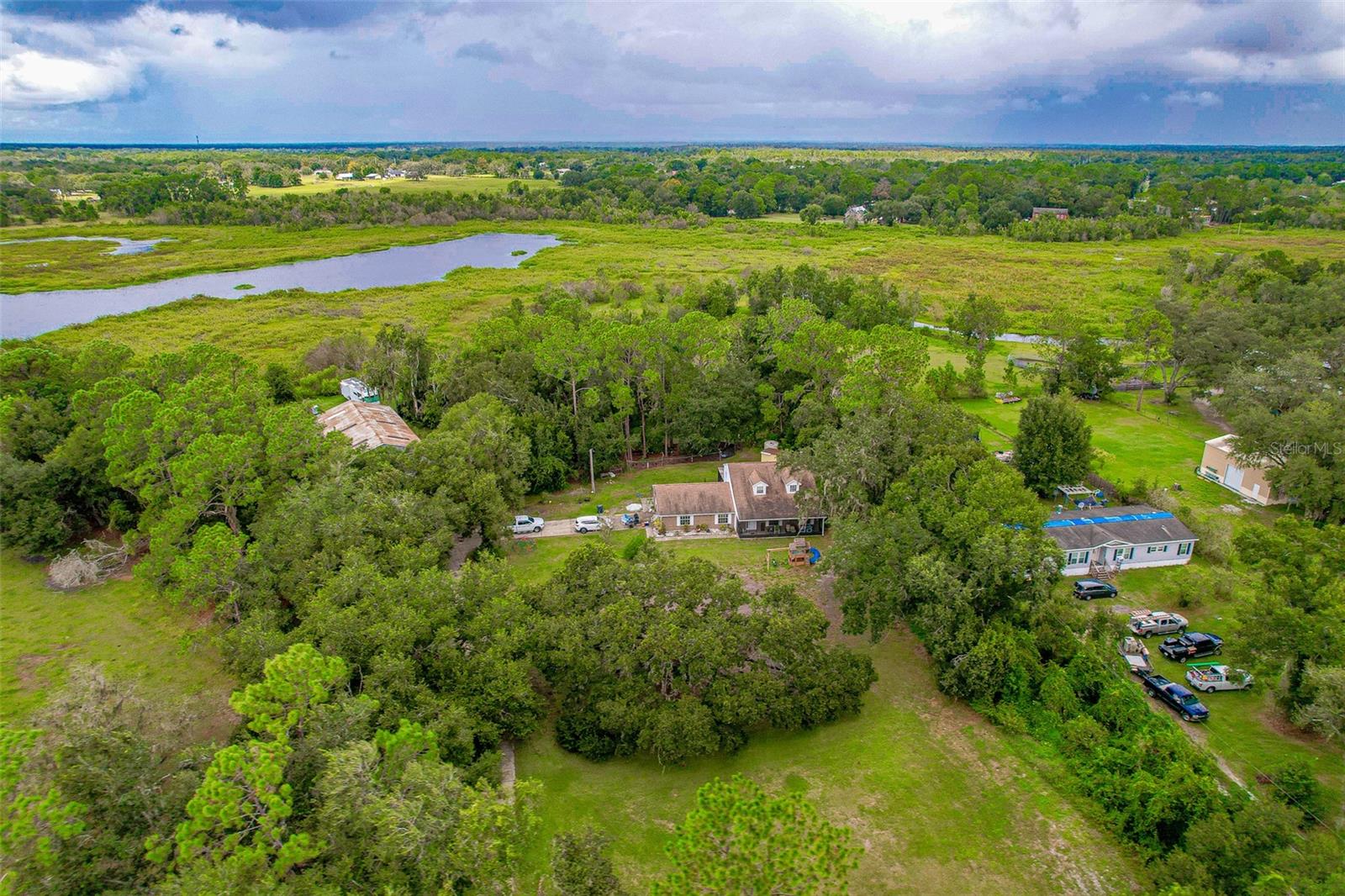 Image 31 of 35 For 912 Old Polk City Road