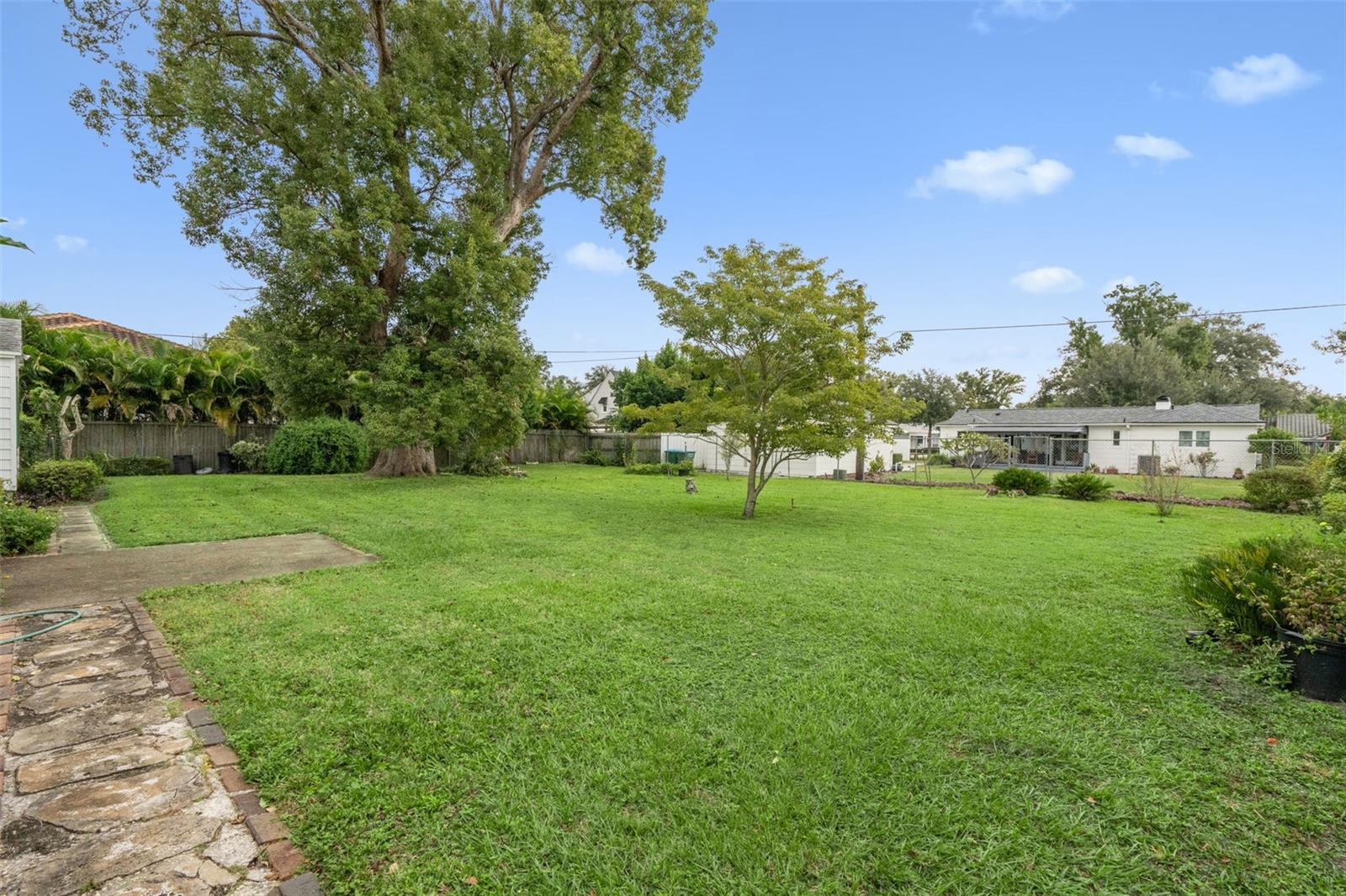 Image 4 of 20 For 1386 Clay Street