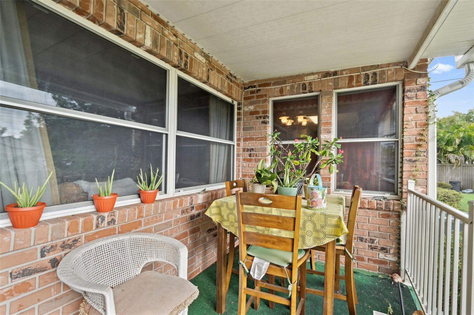 Image 6 of 20 For 1386 Clay Street