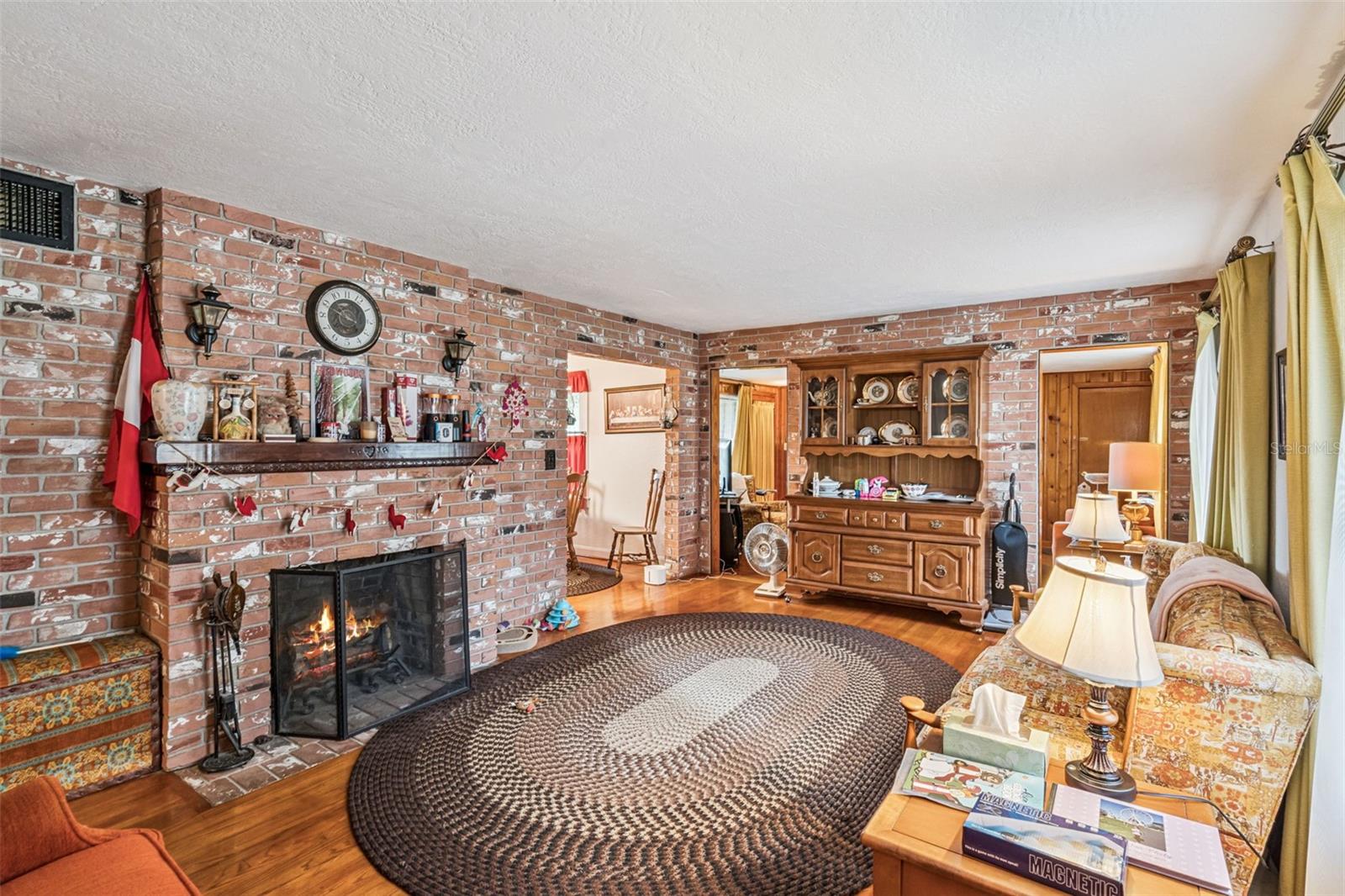 Image 9 of 20 For 1386 Clay Street