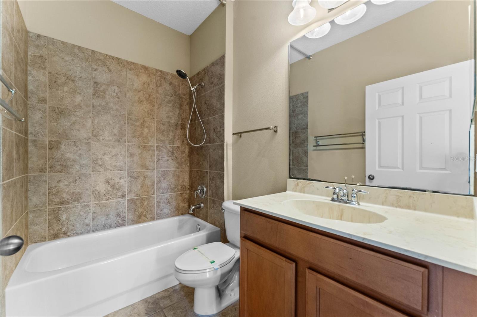 Image 13 of 19 For 7059 Winding Lake Circle