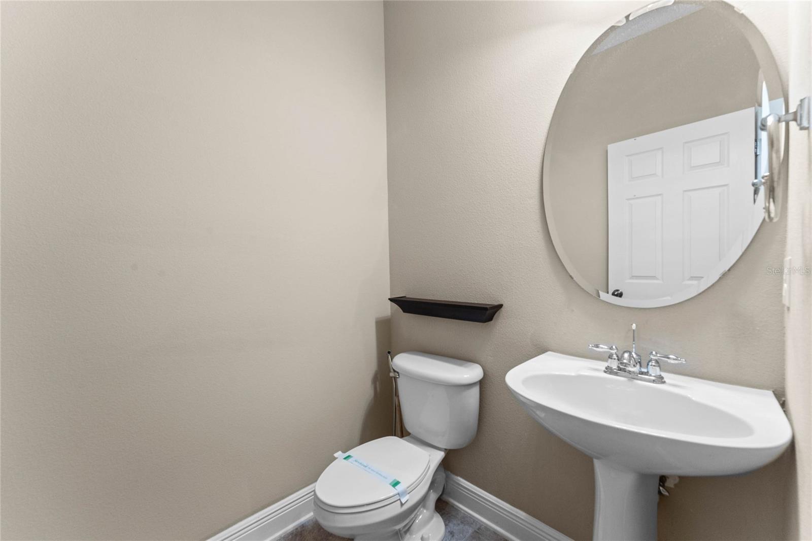 Image 18 of 19 For 7059 Winding Lake Circle