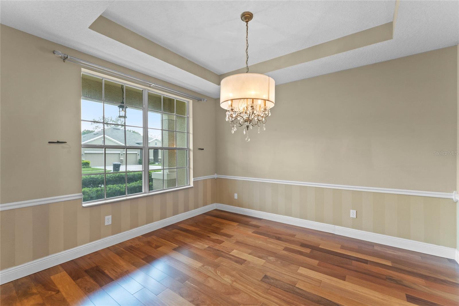 Image 6 of 19 For 7059 Winding Lake Circle