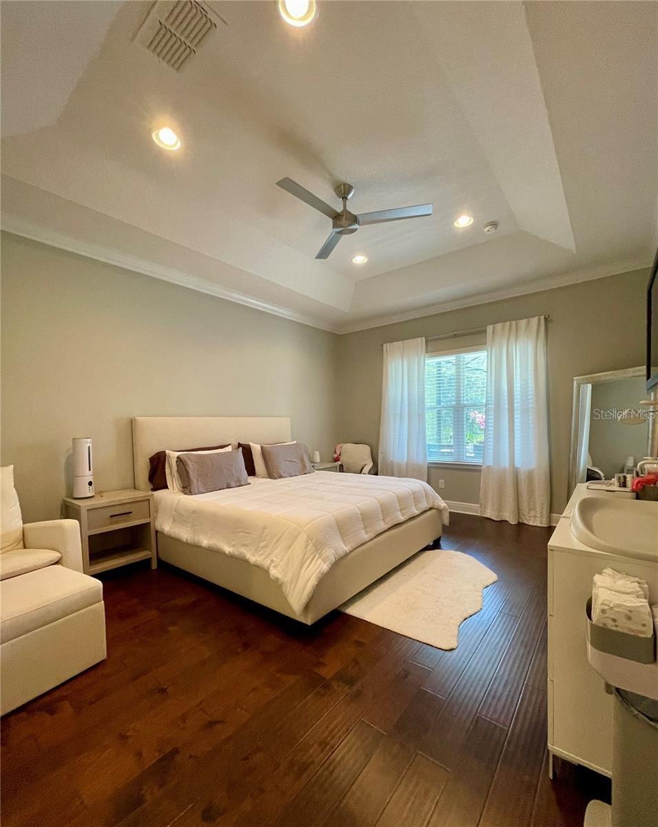 Image 41 of 61 For 7528 Bishop Square Drive