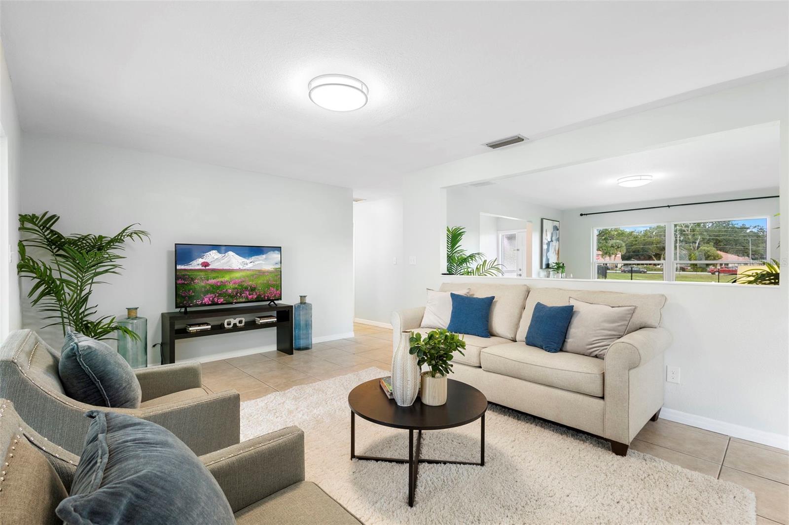 Image 22 of 40 For 294 Carib Lane