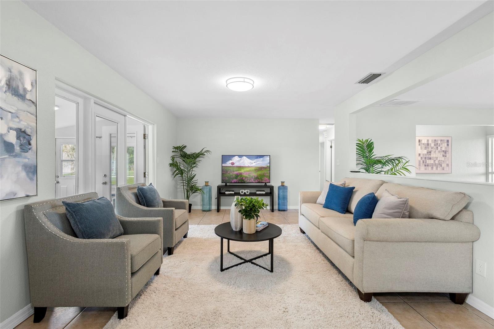 Image 23 of 40 For 294 Carib Lane