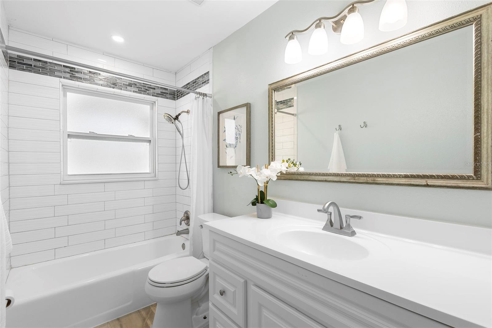 Image 29 of 40 For 294 Carib Lane