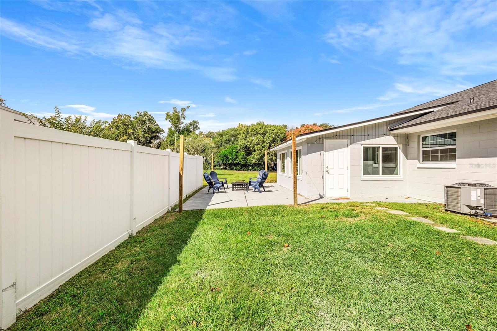 Image 35 of 40 For 294 Carib Lane