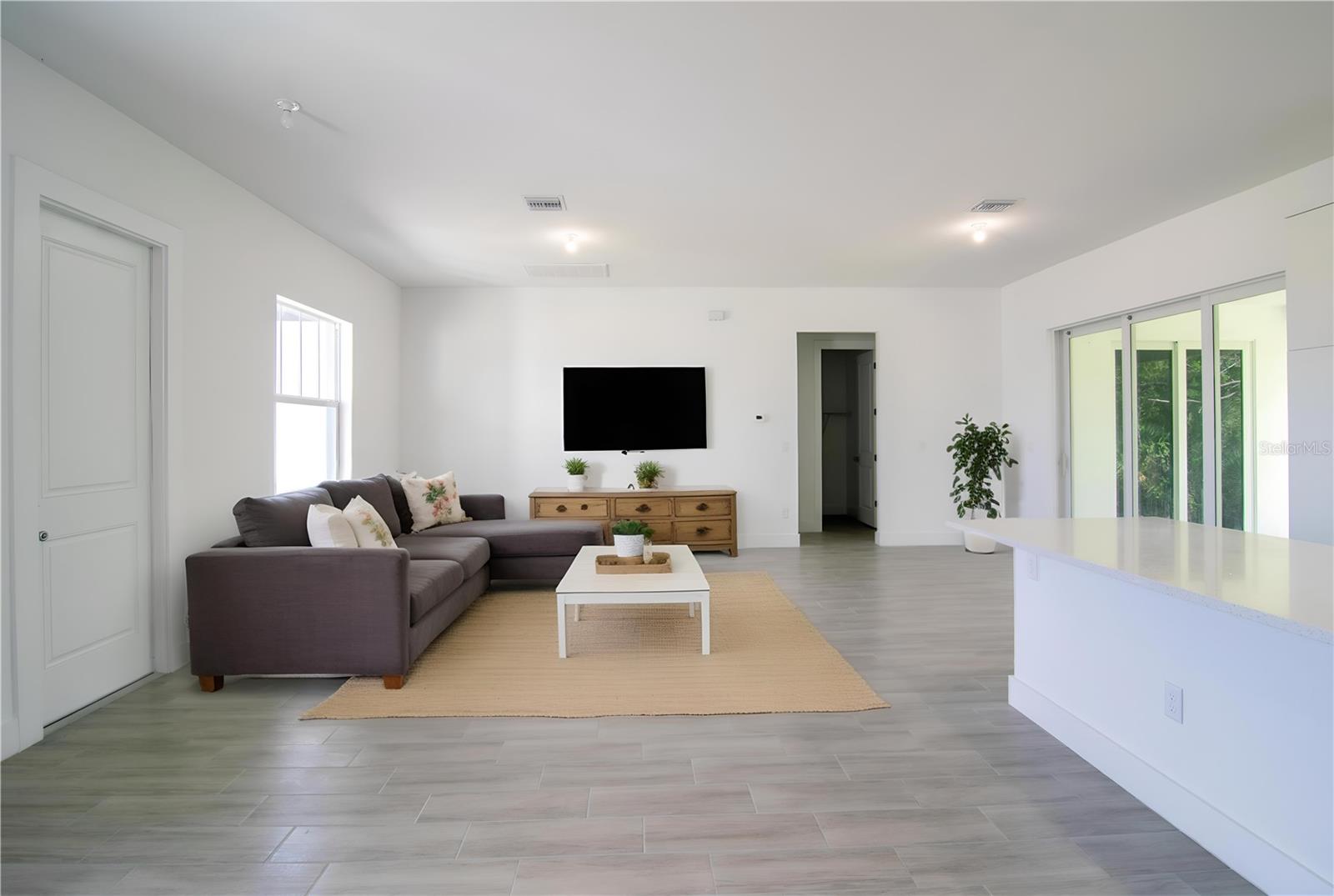 Image 8 of 24 For 10654 Washington Road