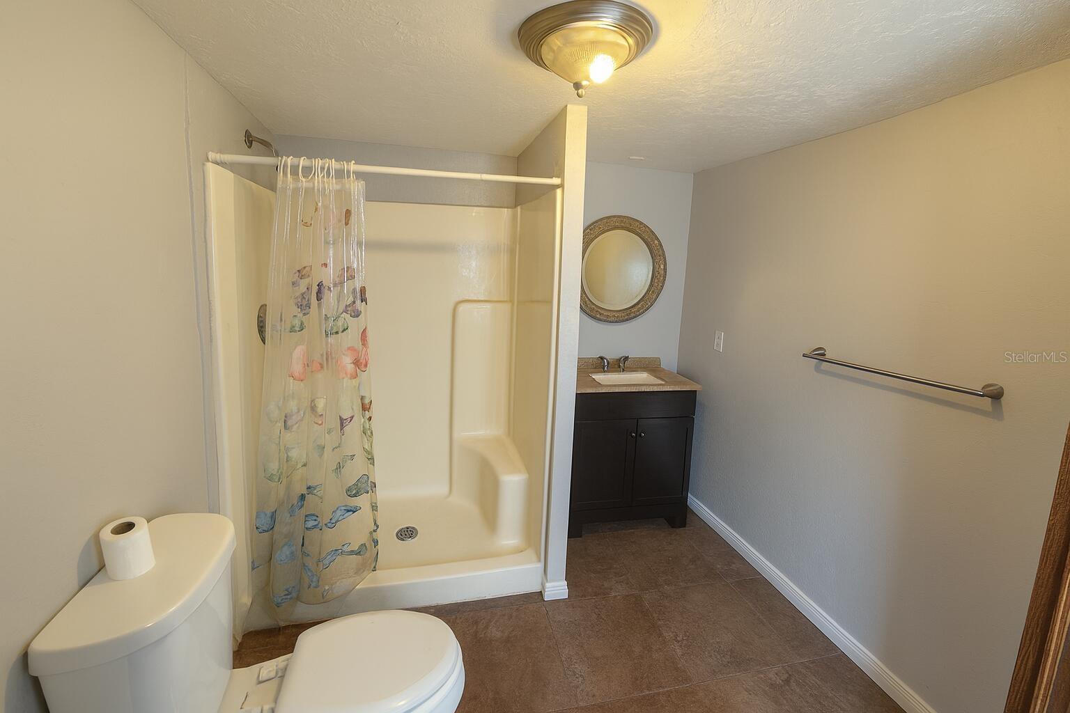 Image 10 of 14 For 2800 Clark Street