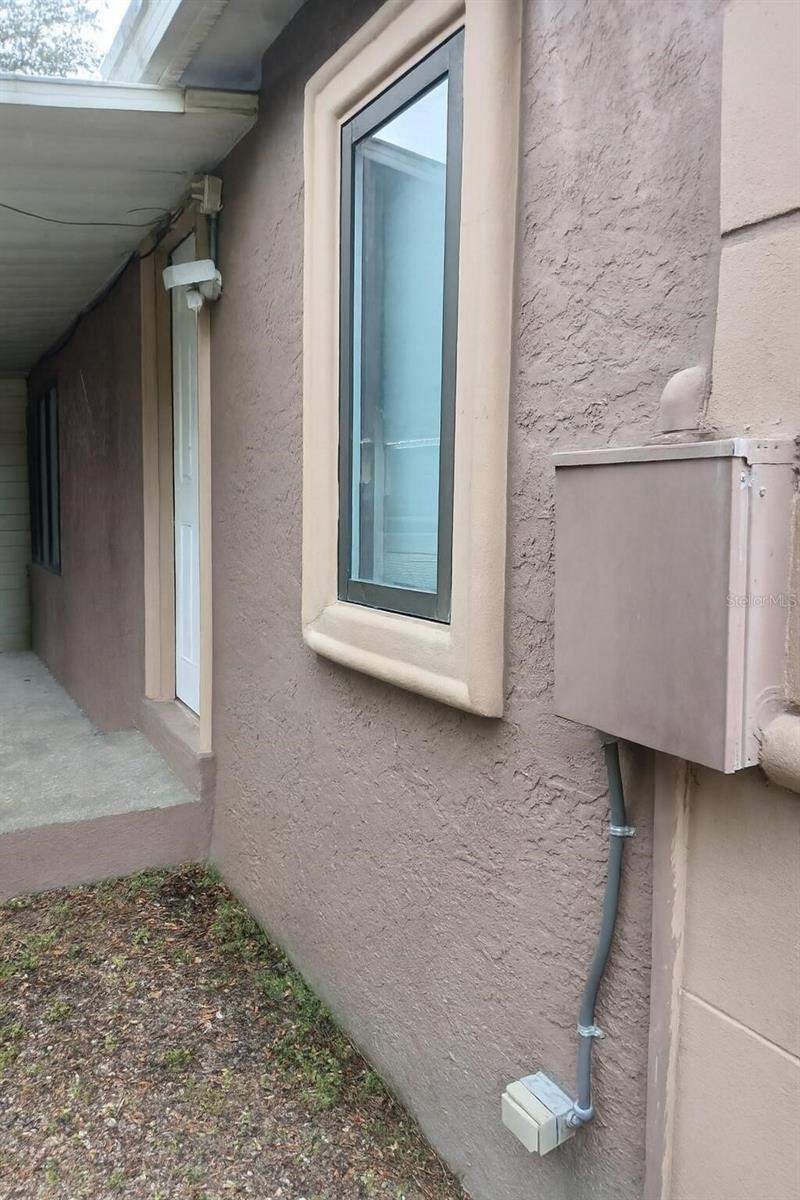 Image 5 of 14 For 2800 Clark Street