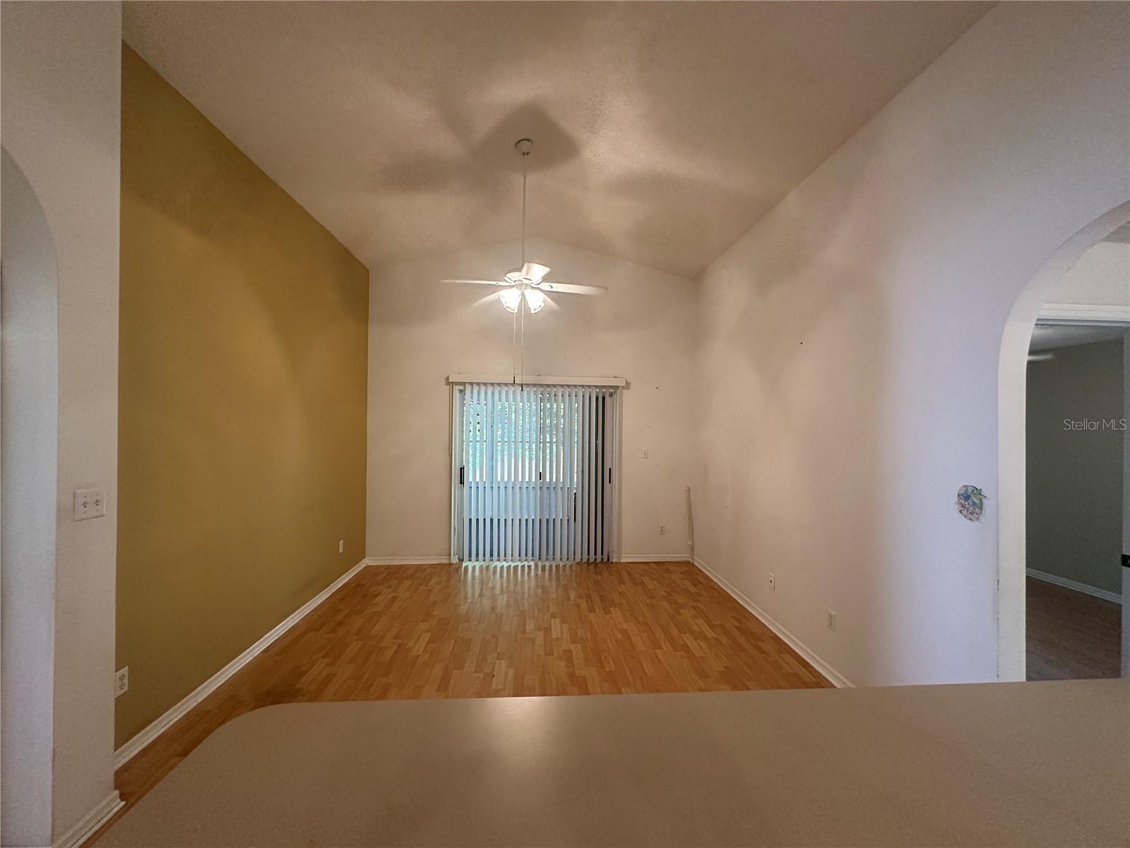 Image 17 of 59 For 1025 Lejay Street