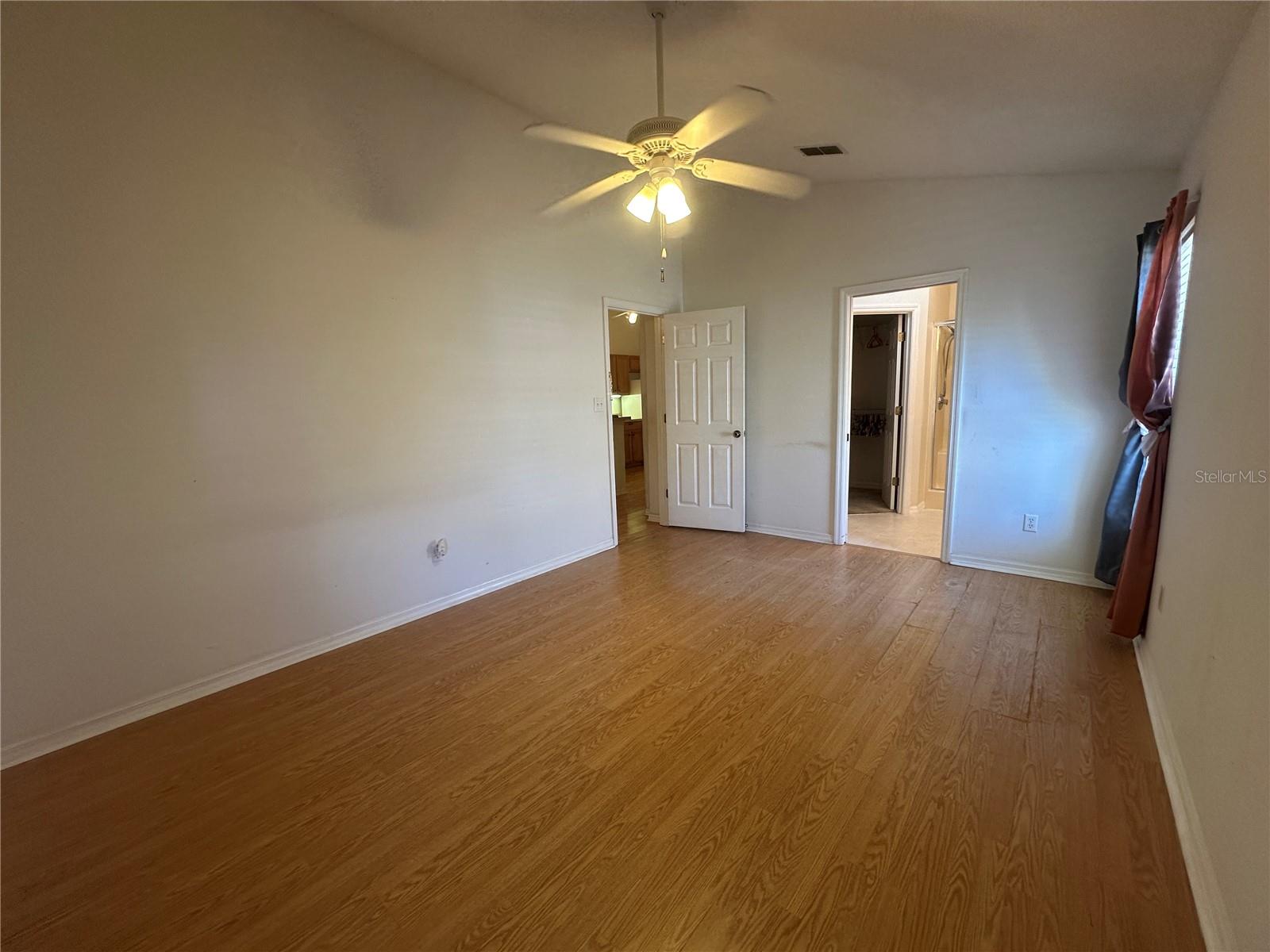 Image 20 of 59 For 1025 Lejay Street