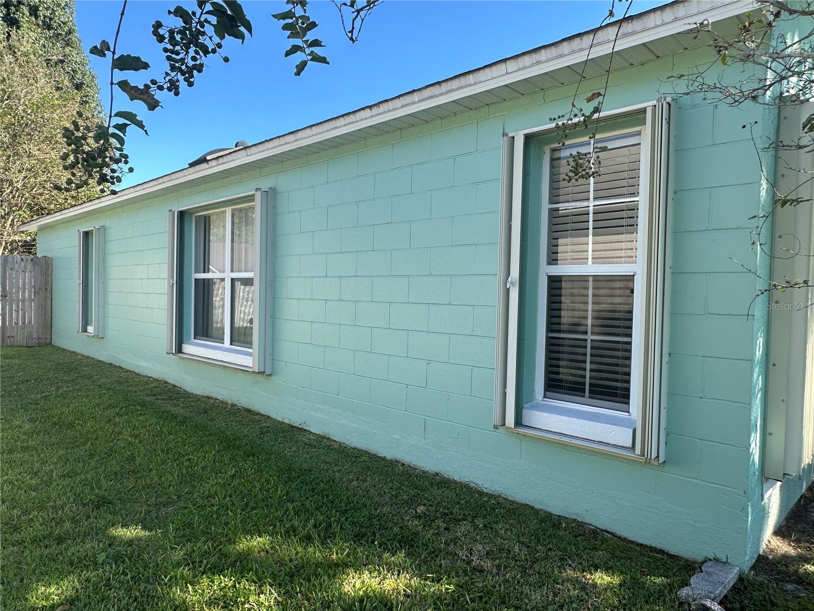 Image 5 of 59 For 1025 Lejay Street