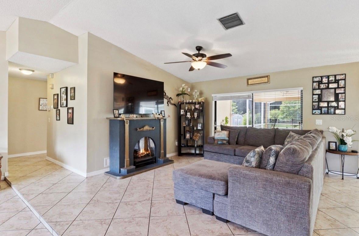 Image 12 of 43 For 3054 Stewart Boulevard