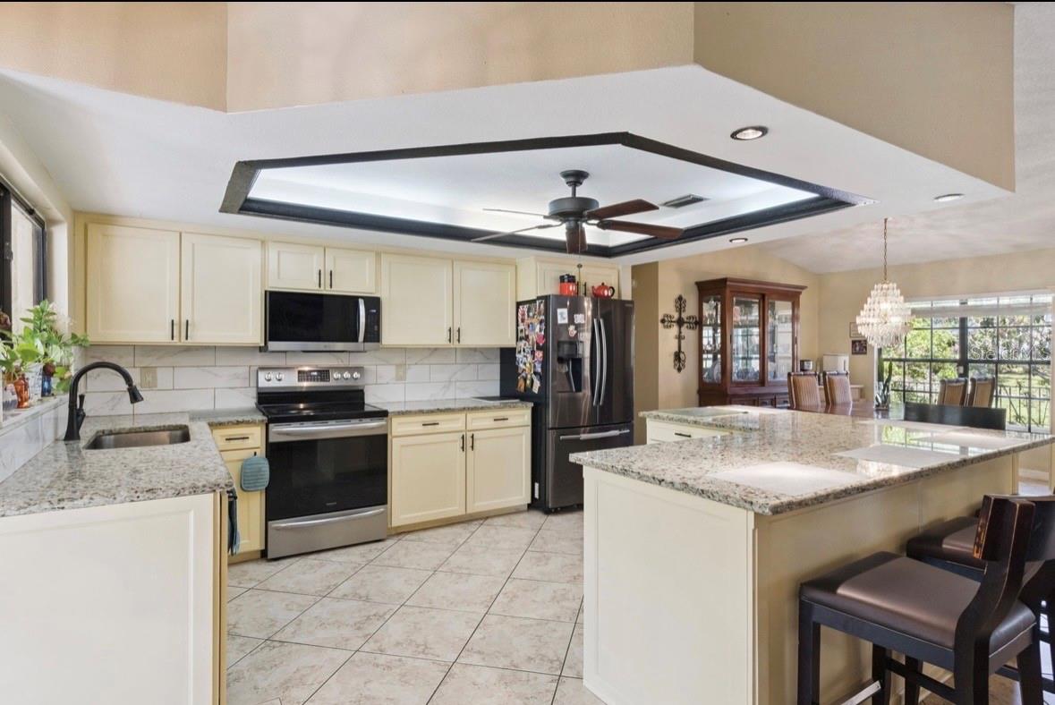 Image 7 of 43 For 3054 Stewart Boulevard