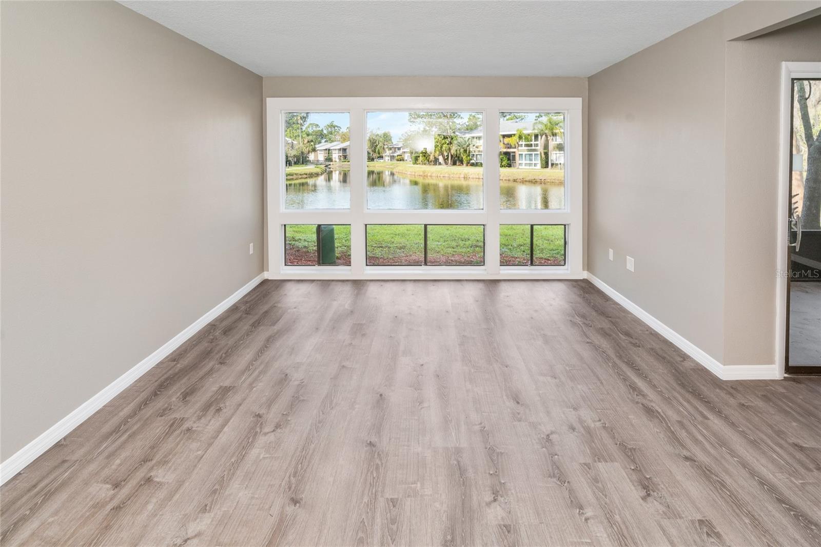 Image 7 of 16 For 5838 Peregrine Avenue E03