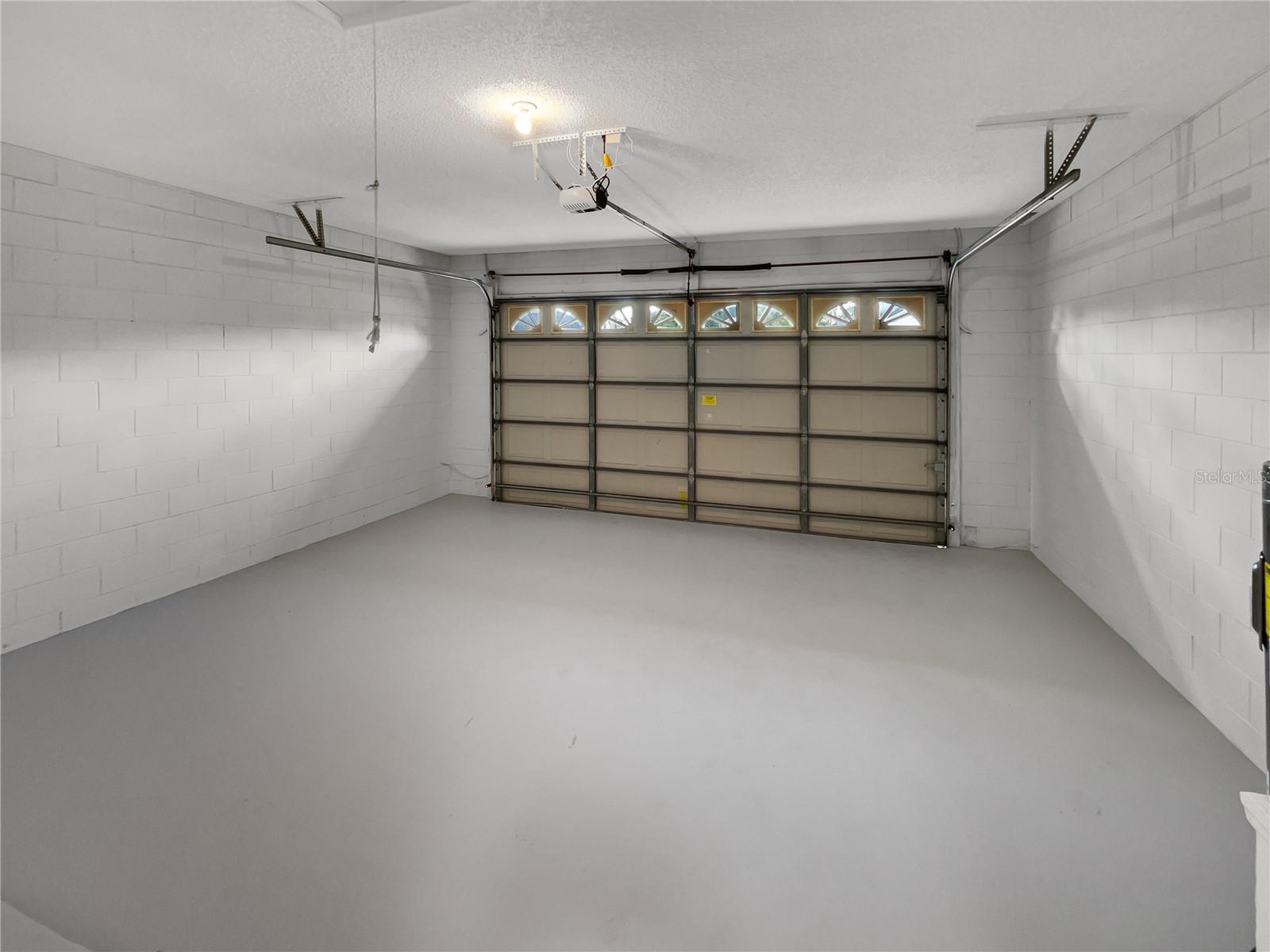 Image 27 of 32 For 1201 Hollow Pine Drive