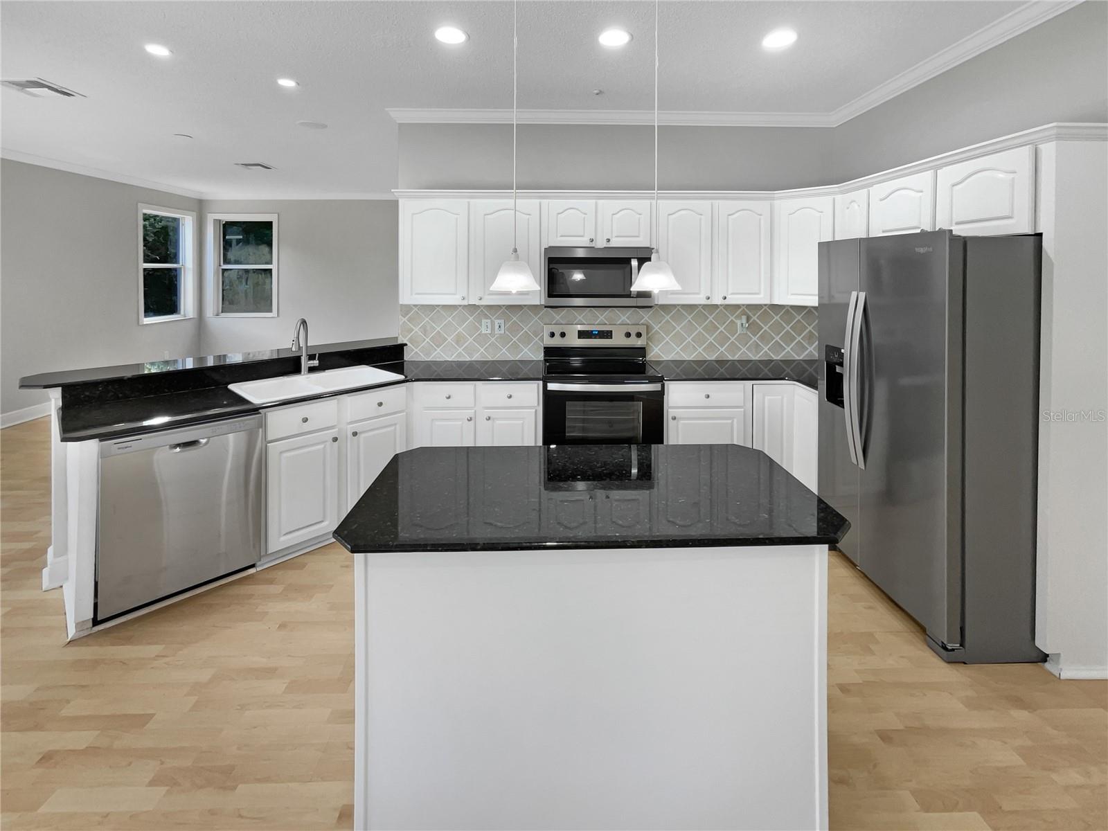 Image 6 of 32 For 1201 Hollow Pine Drive