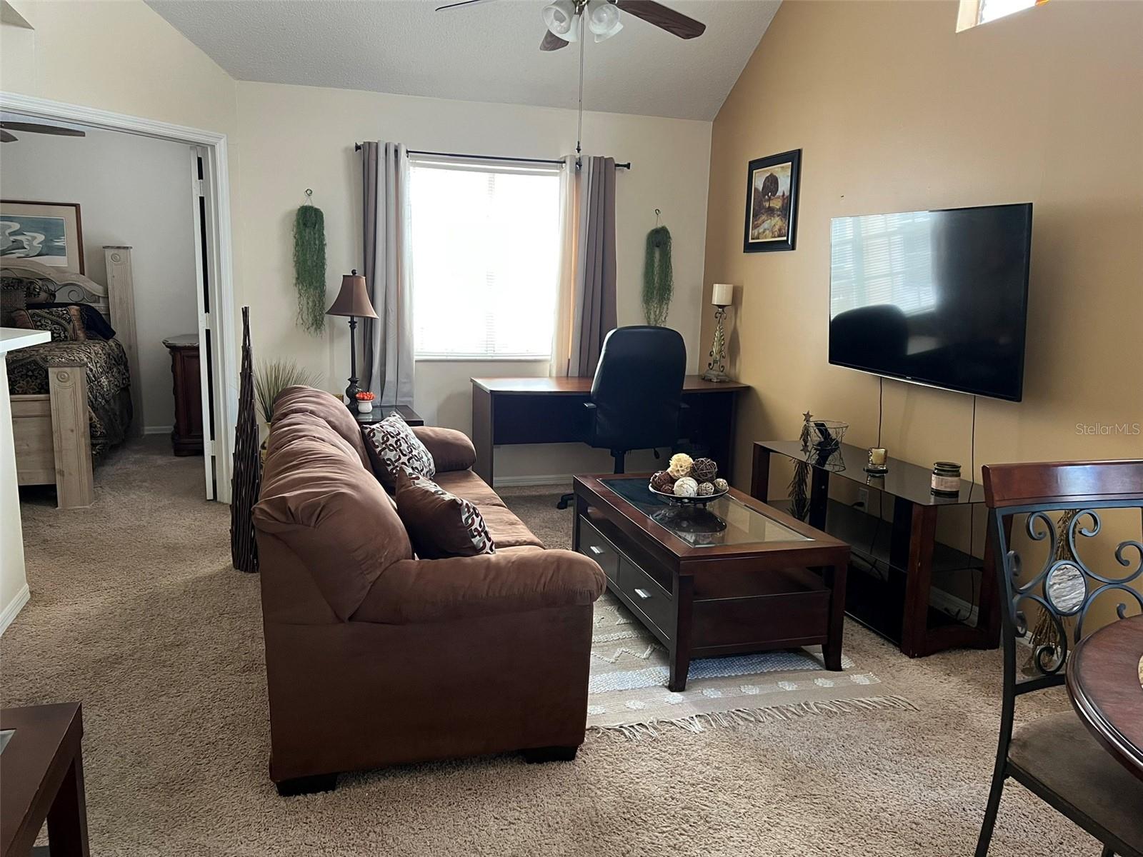 Image 6 of 22 For 624 Cambridge Way 108