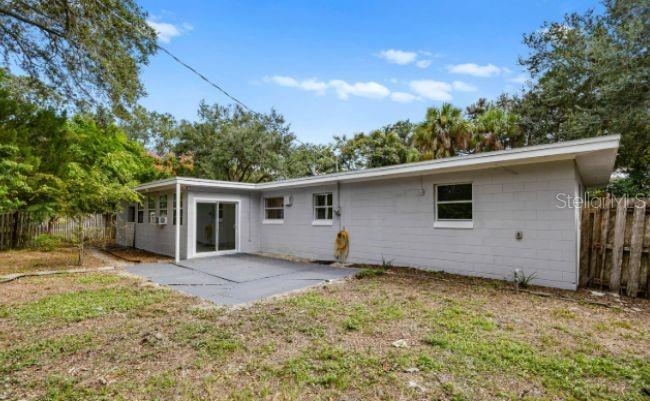 Image 18 of 19 For 1409 Harvard Drive