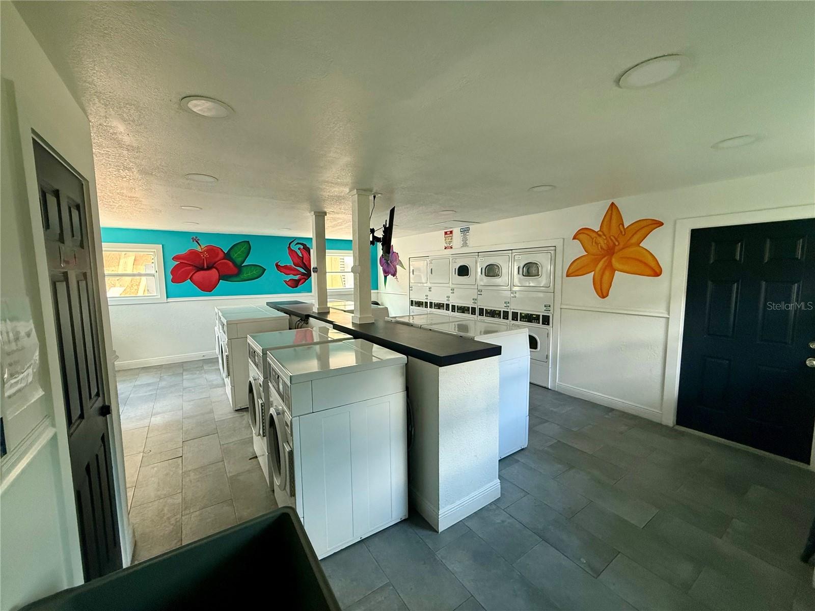 Image 19 of 26 For 900 Lake Destiny Road A