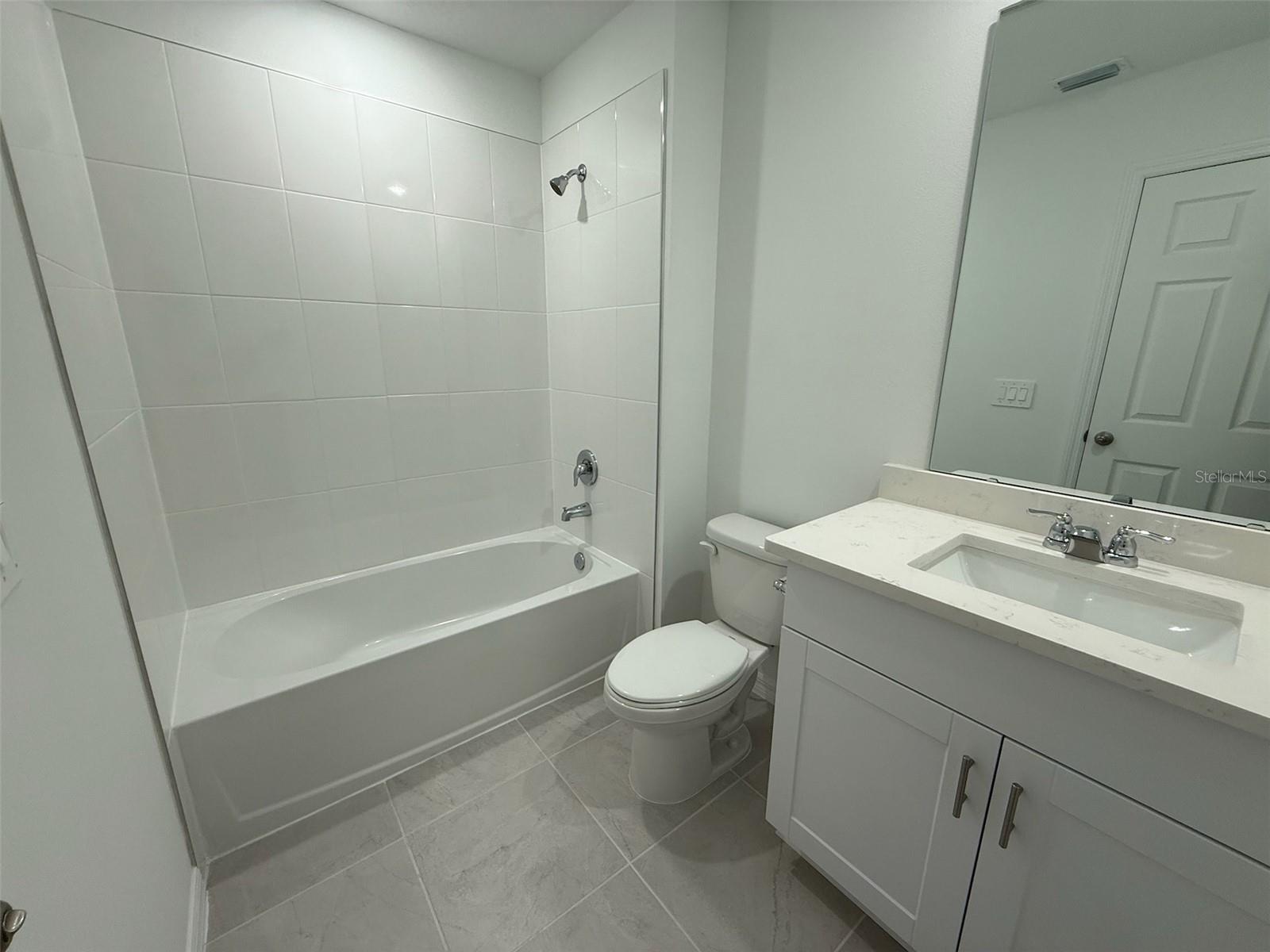 Image 11 of 19 For 16386 Bird Of Paradise Avenue